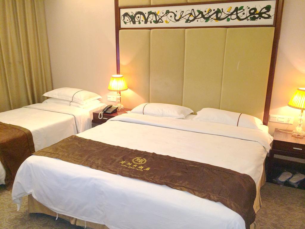 Long Zhou Grand Hotel 広州 部屋 写真
