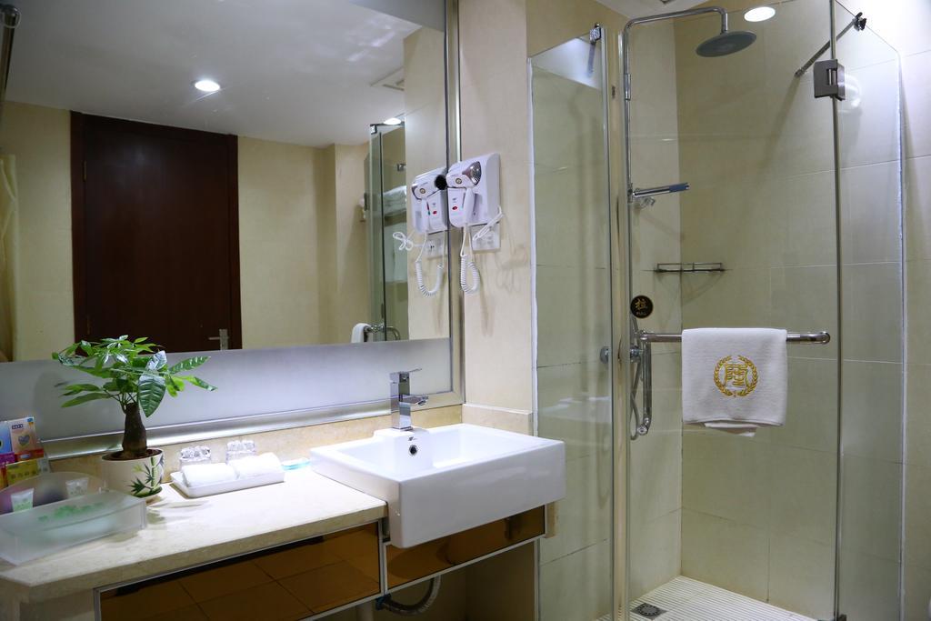 Long Zhou Grand Hotel 広州 部屋 写真