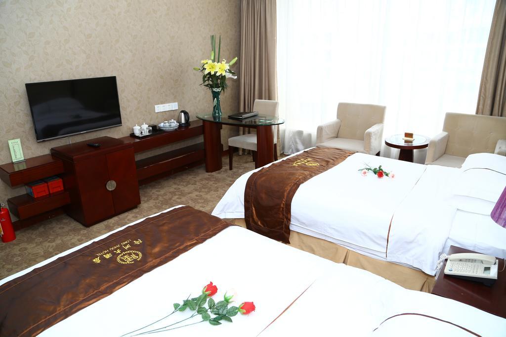 Long Zhou Grand Hotel 広州 エクステリア 写真
