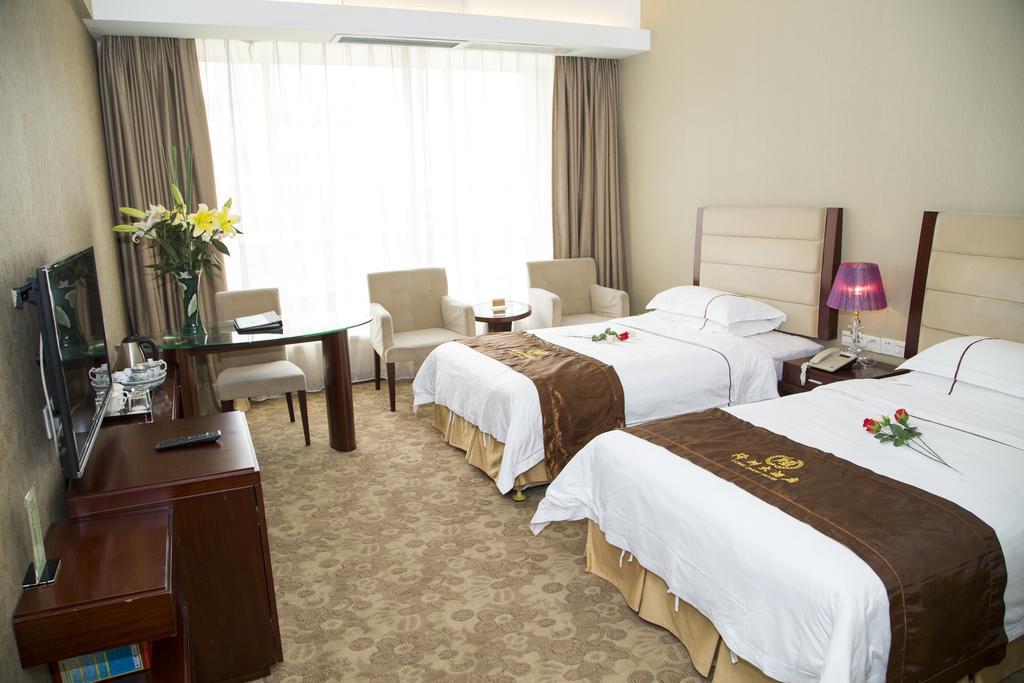 Long Zhou Grand Hotel 広州 部屋 写真