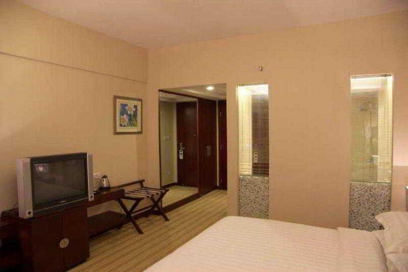 Long Zhou Grand Hotel 広州 エクステリア 写真