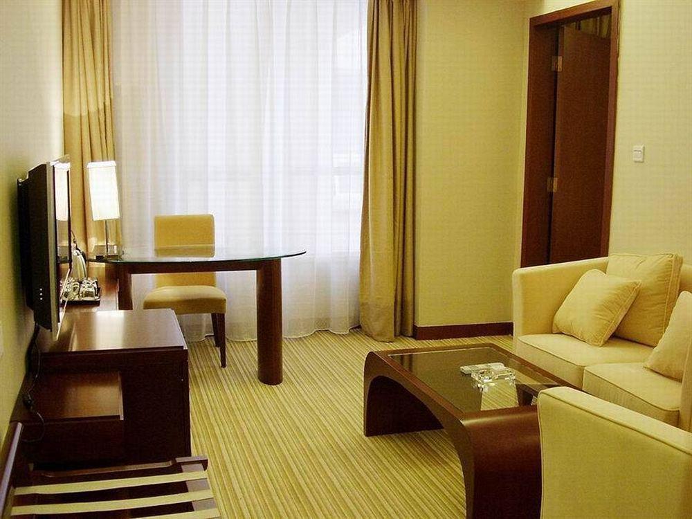 Long Zhou Grand Hotel 広州 エクステリア 写真